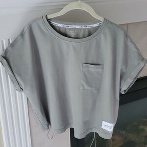 Calvin Klein Light Gray/ green Short Sleeve Tee